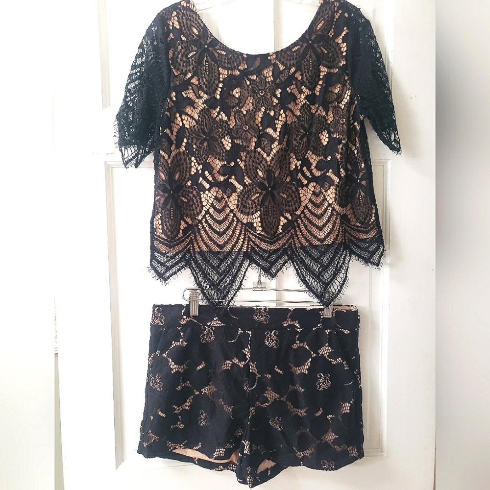 Express Lace Top & Shorts Set Size 8